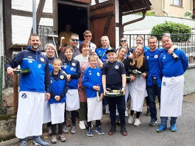 Kirmesständchen  am Backtag für  Backhäuschen in Trusetal/ Elmenthal