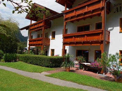 Bild 6 aus  Aparthotel Alpenpark