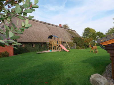 Bild 4 aus  Grünberger Hof