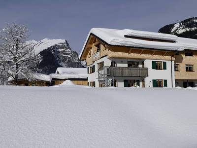 Bild 49 aus  Haus Bergquell mit Pferdestall