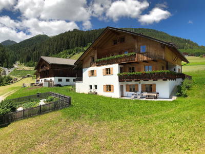 unser Hof "Neuhuben"