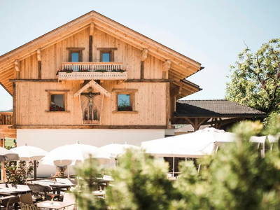 Bild 2 aus  Huber-Hof