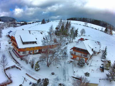 Schweizermichelhof per Drohne