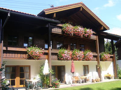 Bild 3 aus  Holzhaus Lang