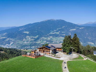 Bild 24 aus  Ban Rutzner (CIN Codex IT021011B5TZ9IFGUO)