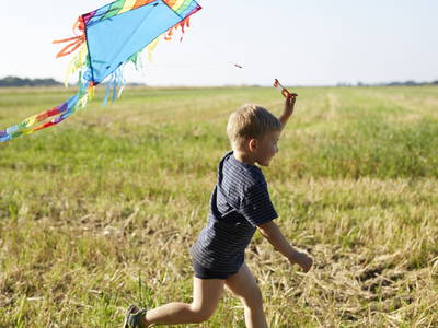 Drachen fliegen lassen macht Spaß, denn Wind haben wir tatsächlich auch