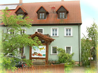 Bild 2 aus  BiolandHof Röttenbacher