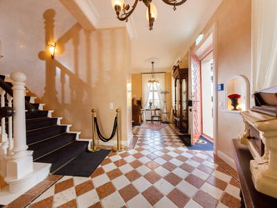 Bild 9 aus  Villa & Landhäuser Ottilienruh