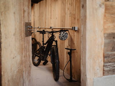 Abschließbarer Fahrradraum