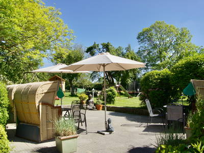 Terrasse mit Starndkörben