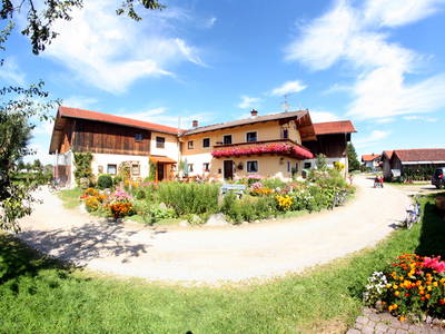 Bild 3 aus  Stefanutti Hof