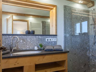 Bild 6 aus  Schädlerhof